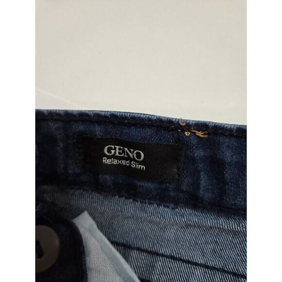 True Religion Toddler Boy's Geno Relaxed Slim Jeans Adjustable Waist Sz 5 - Picture 3 of 8